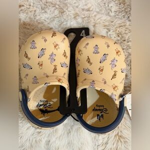 Winnie the Pooh Baby Clog Sandals, NWT